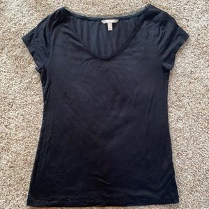 Black Tee